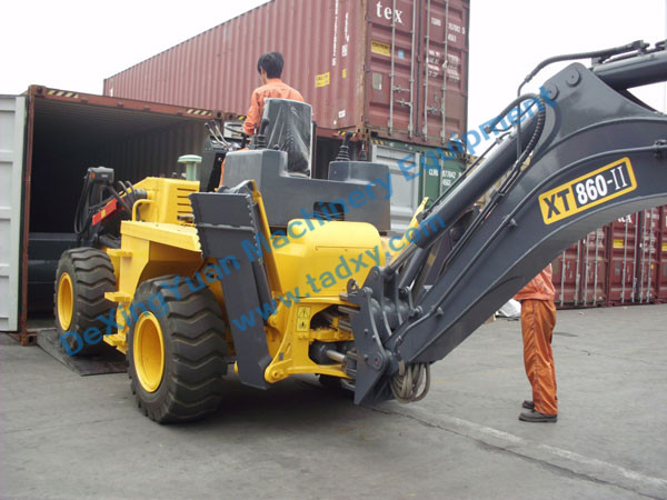 c鿴ԔϢ}Backhoe loader packing xΔ1525