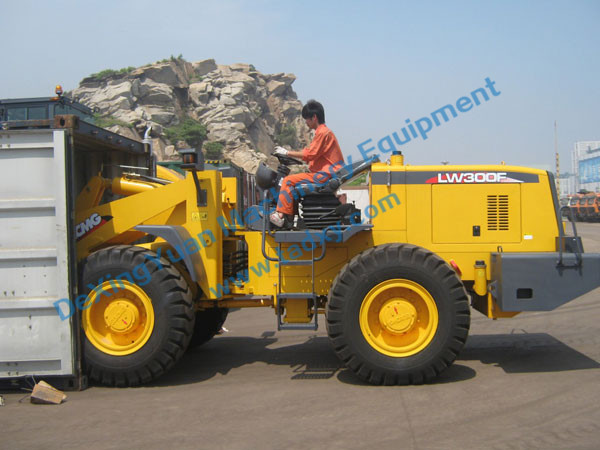 c鿴ԔϢ}3 ton Wheel Loader packing xΔ1543