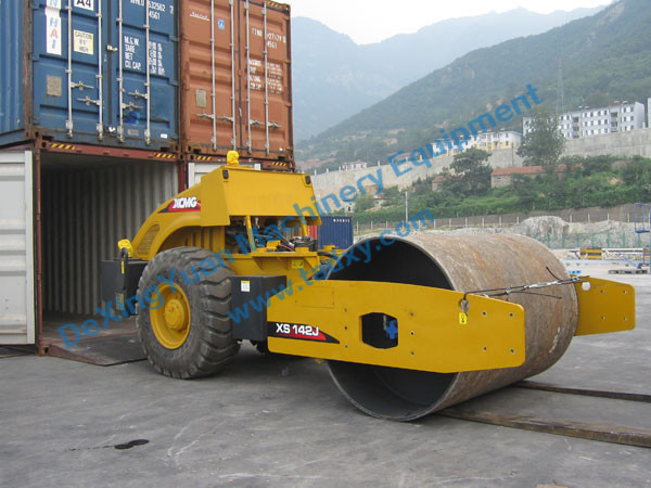 c鿴ԔϢ}14ton Road Roller  xΔ1467