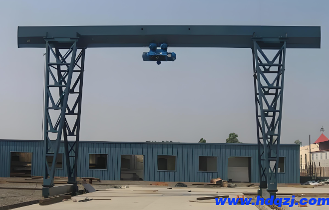 單梁吊鉤門式起重機的維護保養 單梁吊鉤門式起重機的維護保養